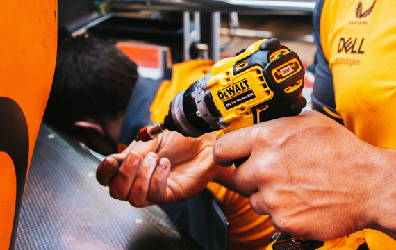 Digital Marketing Campaign DEWALT x McLaren